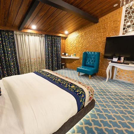 Hotel Snowland, Srinagar מראה חיצוני תמונה