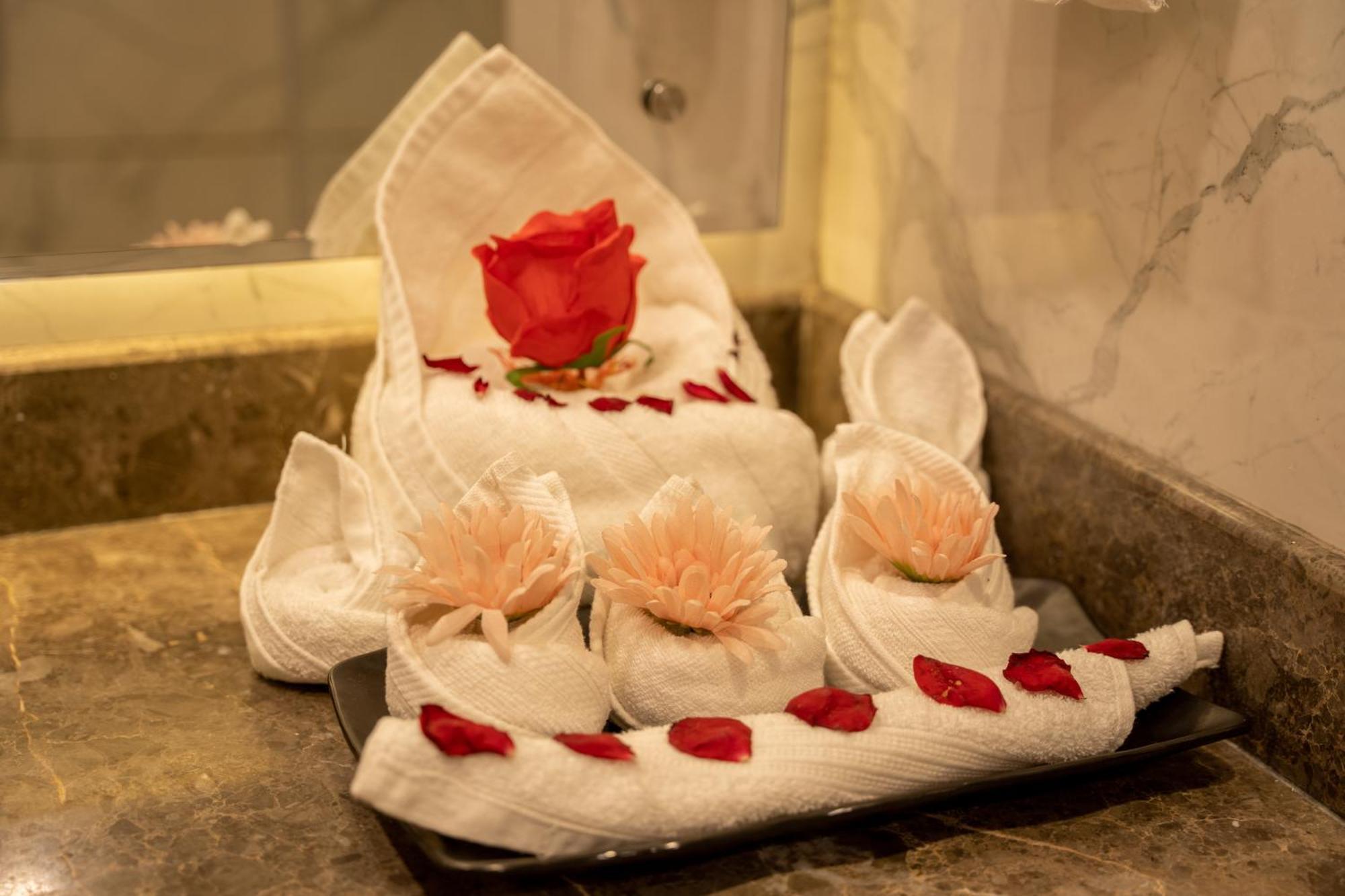 Hotel Snowland, Srinagar מראה חיצוני תמונה